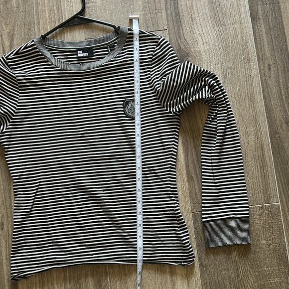 The Kooples Striped Black and White Long Sleeve Top Size 1 Small NWT 🦋🦋🦋 - Picture 8 of 8